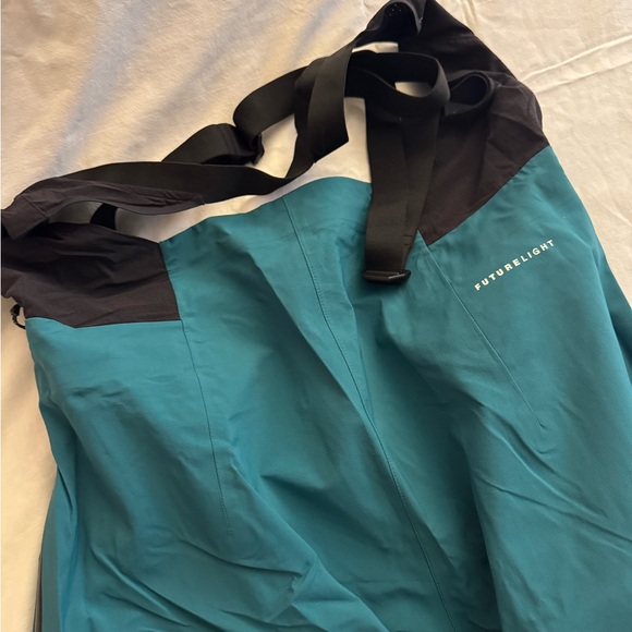 North Face Summit L5 Futurelight Full Zip Bib - Picture 4 of 7